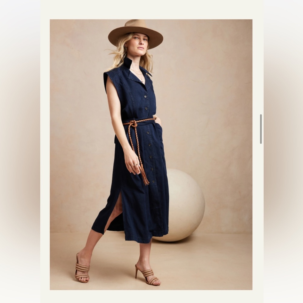 Banana republic navy midi dress with tie waist. perfect condition new with tags